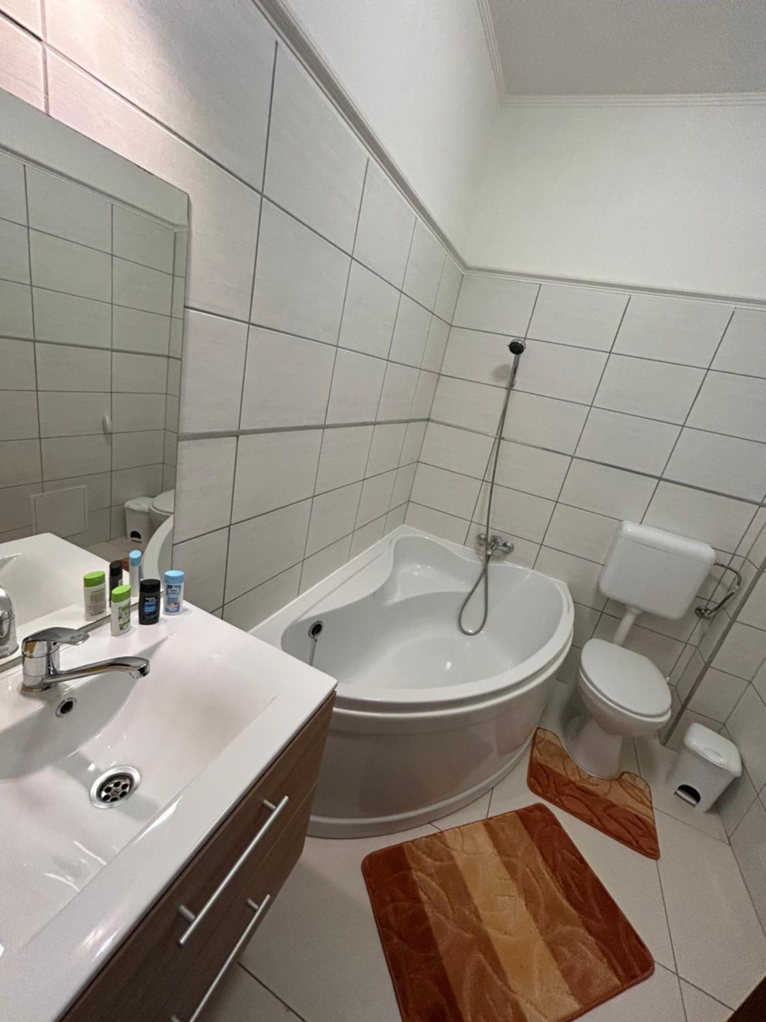 Ferienwohnung Velez Haz Budapest Exterior foto
